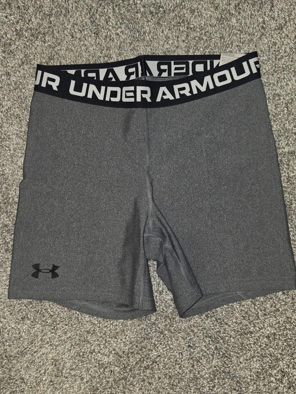 Under Armour Women's Gray Compression Bike Shorts